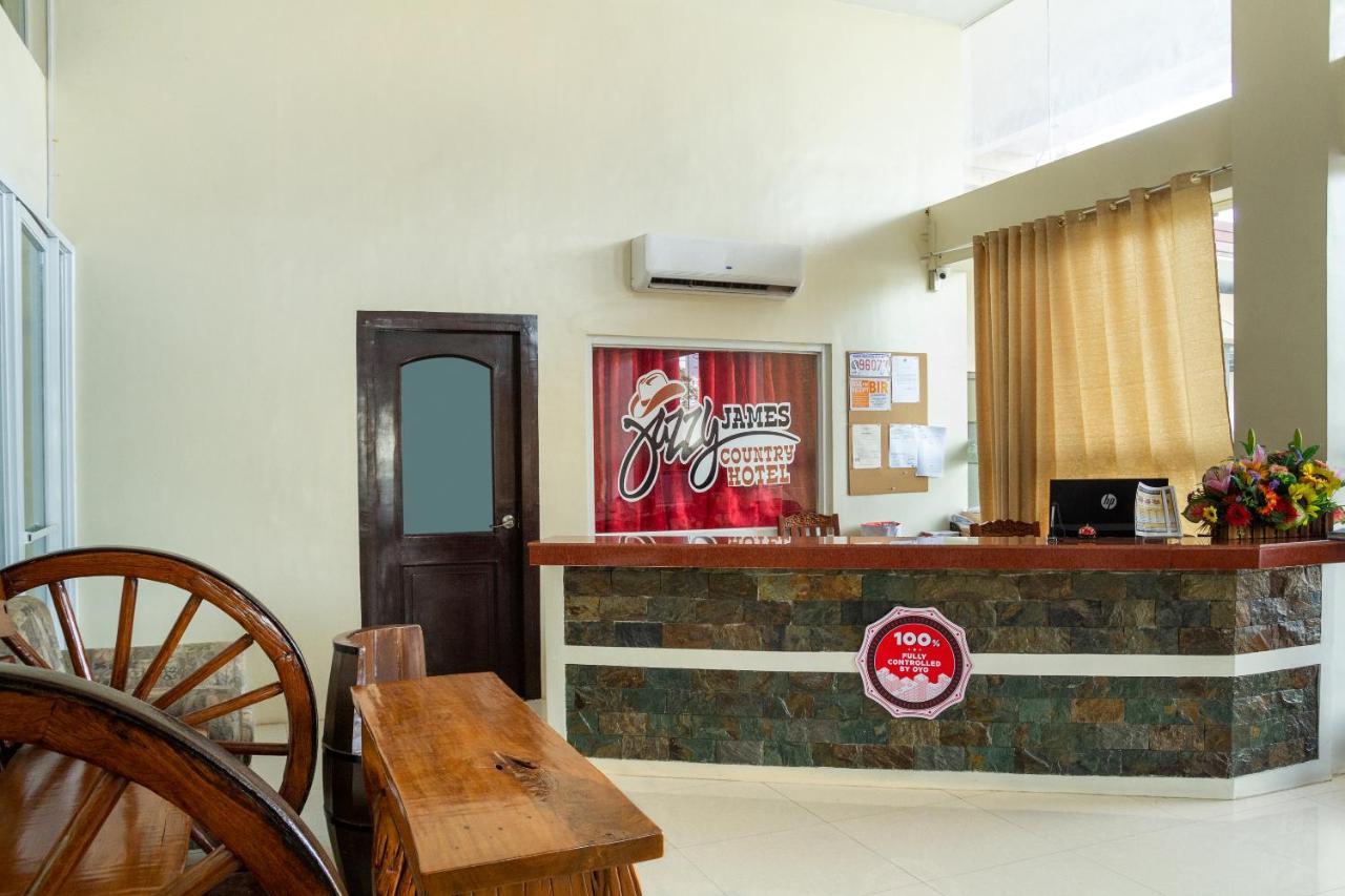 Oyo 133 Jazzy James Country Hotel 2 Davao City Exterior foto